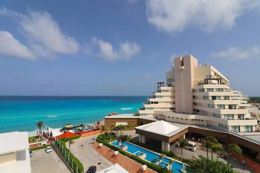 Penthouse On The Beach With Private Sea View Cancun 0*,  Mexico