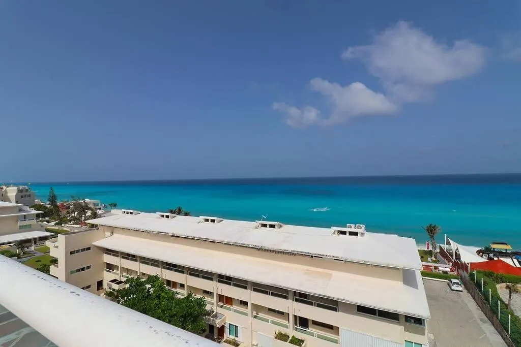 Apartment Penthouse On The Beach With Private Sea View Cancun Mexico