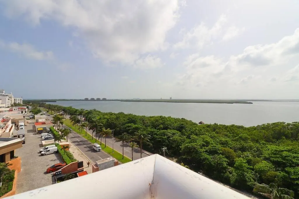 Penthouse On The Beach With Private Sea View Cancun 0*,